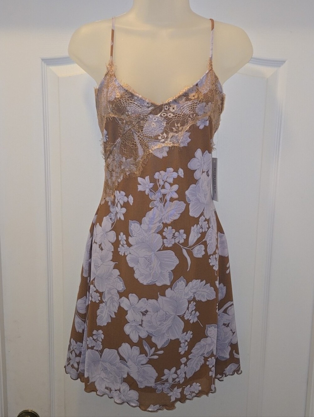Kirious LA Lace Trim Floral Mini Slip Dress Coquette Y2K Cottagecore NWT
